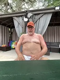 superbearboss — Stripchat stream photo (Apr 2026)