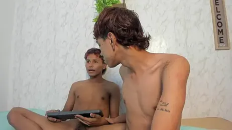 boys_yourparty — Stripchat stream photo (Apr 2026)