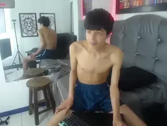 alex_it0 — modelo de webcam en línea en stripchat