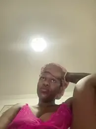 Boneca25 — Stripchat stream photo (Mar 2026)