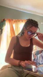 Sophiiee — modelo de webcam en línea en cam4