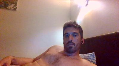 moumout1000 — Cam4 stream photo (Jun 2026)