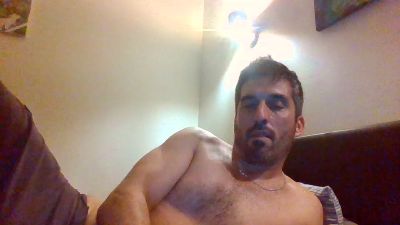 moumout1000 — Cam4 stream photo (Jul 2026)