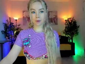 super_peach — Chaturbate stream photo (Aug 2026)