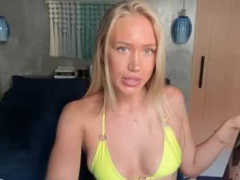 livslifee — modelo de webcam en línea en chaturbate