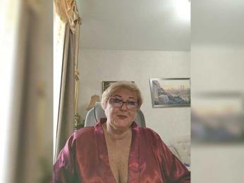 KarinkaSweet — bongacams