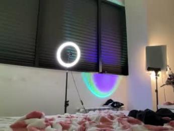 wow_lover — Chaturbate stream photo (Jun 2026)