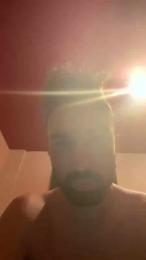 Chiniinn1 — modelo de webcam en línea en cam4