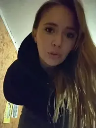 PrettieKate — Stripchat stream photo (Apr 2026)