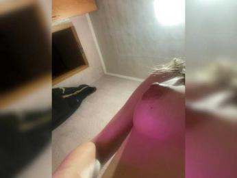 barbi-biana — modelo de webcam en línea en bongacams