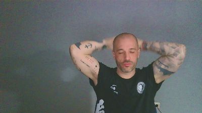 J8se — modelo de webcam en línea en cam4