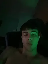 hugitolopez — Stripchat stream photo (Jun 2026)