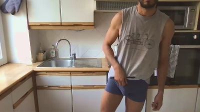 boxer_hot4 — Cam4 stream photo (Mar 2026)