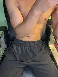 urfuckbunny — modelo de webcam en línea en stripchat