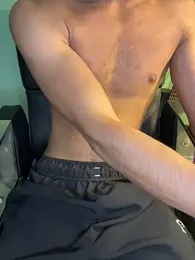 urfuckbunny — modelo de webcam en línea en stripchat