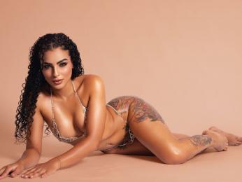 ZoeRiveira — modelo de webcam en línea en livejasmin