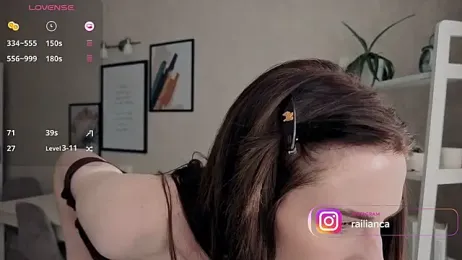 Camilla_Railian — modelo de webcam en línea en stripchat