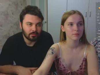 taiti_fox_cub — Chaturbate stream photo (May 2026)