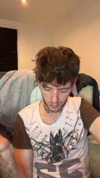 Wiidoboy22cm — modelo de webcam en línea en cam4