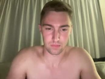 fitfuckker — modelo de webcam en línea en chaturbate