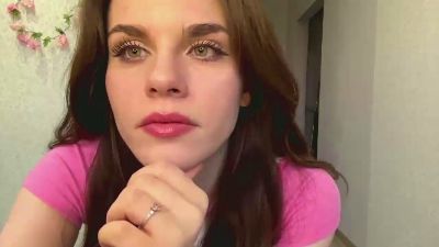 JosephineWines — Cam4 stream photo (May 2026)