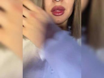AnnaSissi — modelo de webcam en línea en bongacams