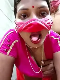 Village_lover — Stripchat stream photo (May 2025)