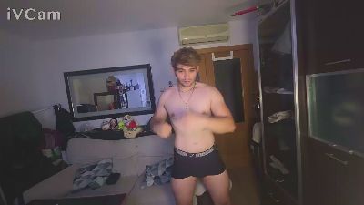 Franciscony — modelo de webcam en línea en cam4
