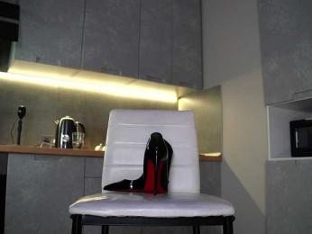 AnnaPurnaa — modelo de webcam en línea en bongacams