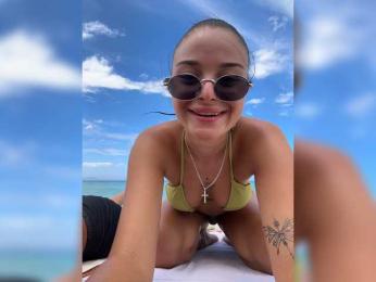 fi7h — modelo de webcam en línea en bongacams