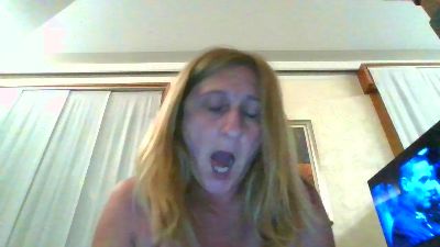 giglioblonde — Cam4 stream photo (Apr 2026)