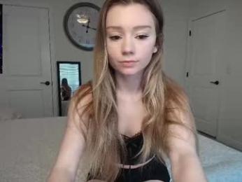 the_hotties — Chaturbate stream photo (Mar 2026)