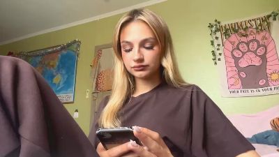KristeenTippit — Cam4 stream photo (Jul 2026)
