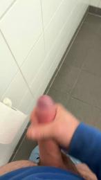 Dickersw02 — modelo de webcam en línea en cam4