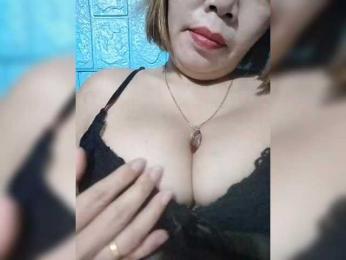 Emmupmip — Bongacams stream photo (May 2025)
