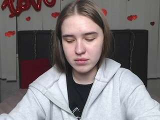 laurahlot — Camsoda stream photo (Feb 2026)