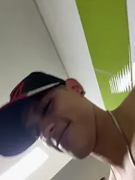 HarryGaze — Stripchat stream photo (Apr 2026)