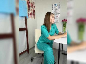 DokTor_Ada — modelo de webcam en línea en bongacams