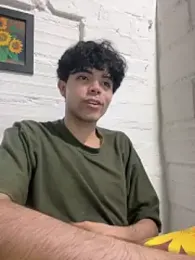 Axel-Mejia — Stripchat stream photo (Apr 2026)