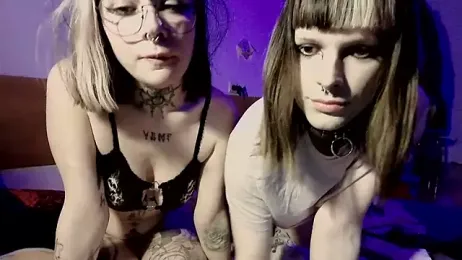 kicianiunia — modelo de webcam en línea en stripchat