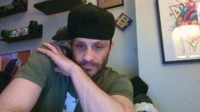 JohnRyanHellya — Cam4 stream photo (Apr 2026)