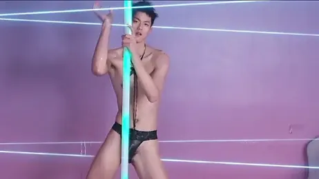 TNT-888 — modelo de webcam en línea en stripchat