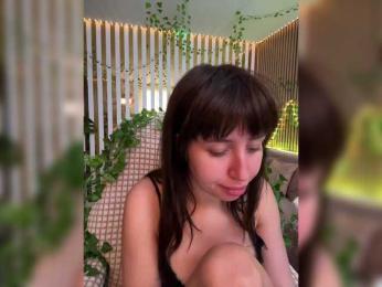 -Violetttttka- — modelo de webcam en línea en bongacams