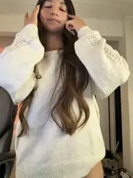 aly_golden_ — Stripchat stream photo (Mar 2026)