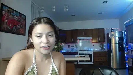 3littles — modelo de webcam en línea en stripchat