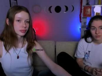 khloebeauty — modelo de webcam en línea en chaturbate