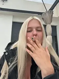 Allylove03 — Stripchat stream photo (May 2026)