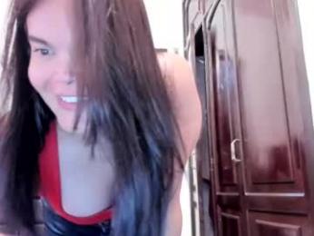 sexefantasia — modelo de webcam en línea en chaturbate