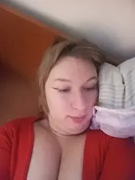 bolzanibruna — Stripchat stream photo (Aug 2026)