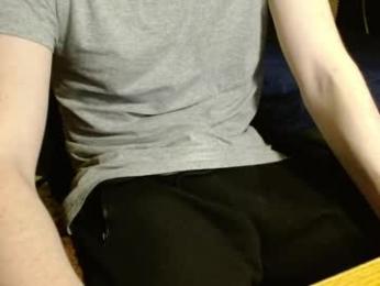 readytocum90 — Chaturbate stream photo (Apr 2026)